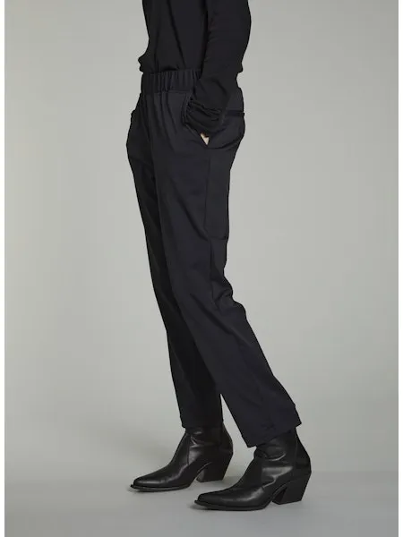 Lis Lareida Athleisure Pants Black